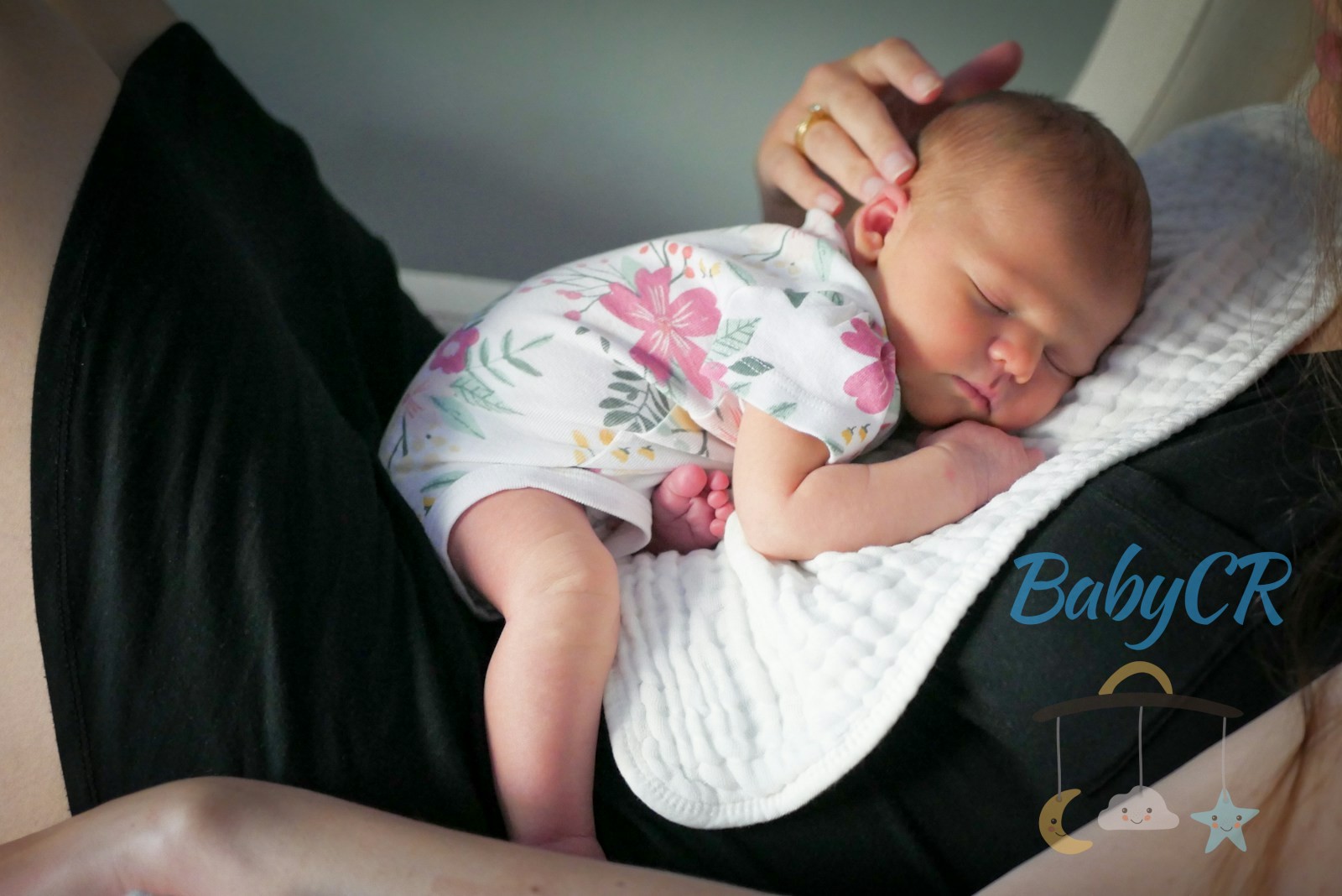 How to Weigh Baby at Home