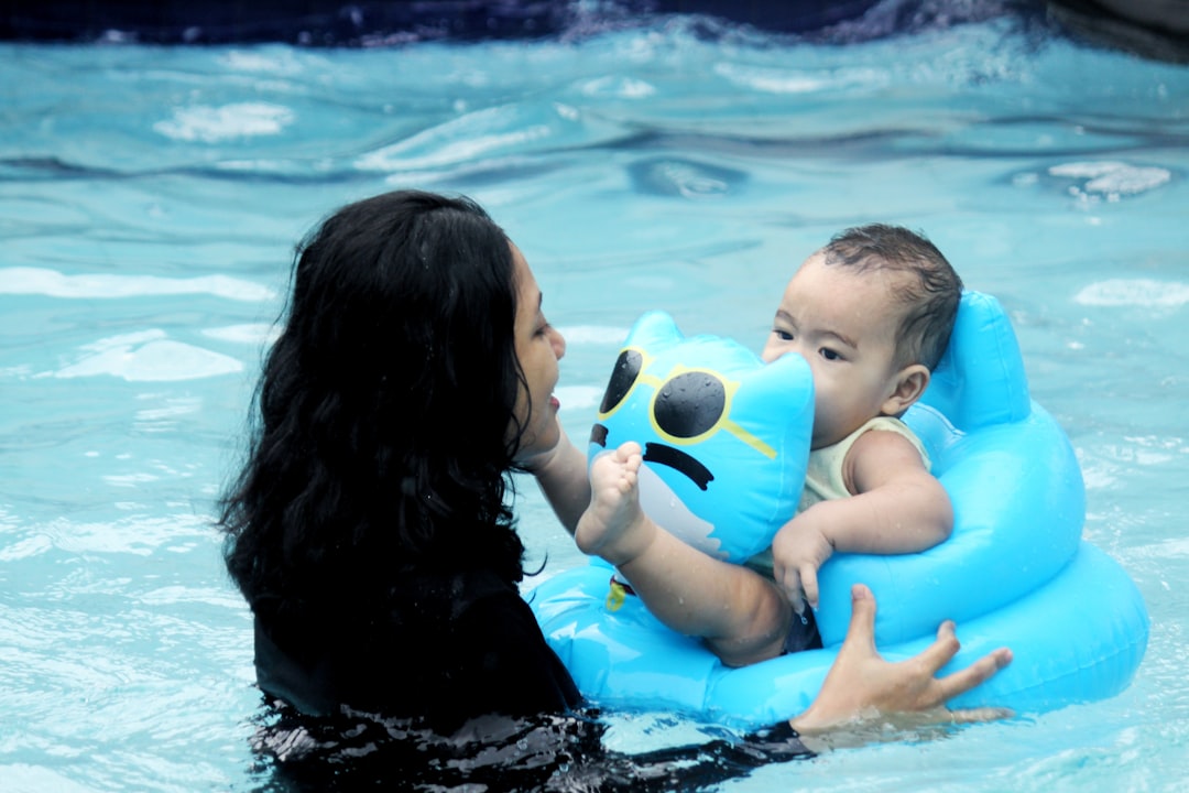 Can Babies Swim image